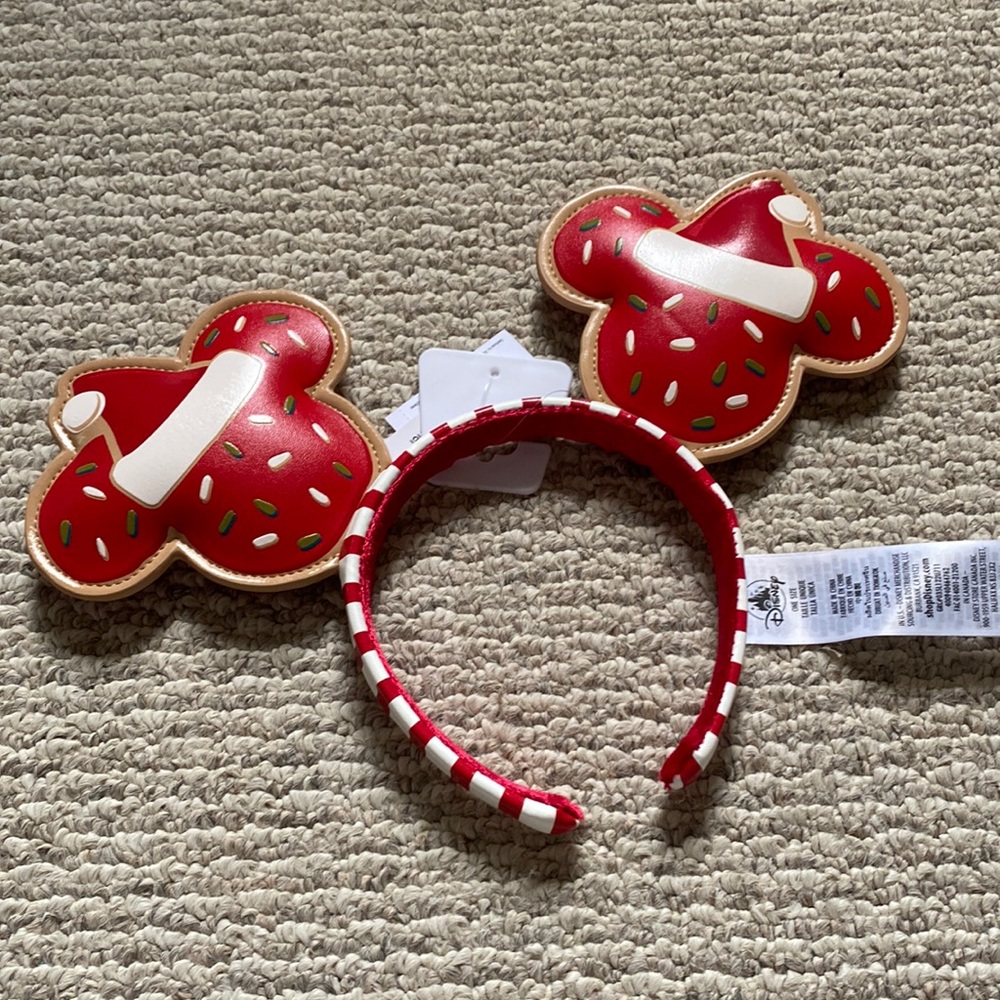 Holiday minnie ears